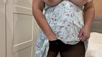 Masturbating in tight, wet, and hairy pussy while wearing gorgeous pantyhose, an Egyptian adolescent