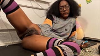 Plays in her pajamas, Kookiie