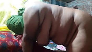 Bengali bhabhi is a seducer.