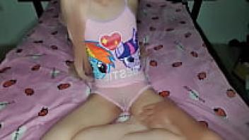 Adopted daughter! At night, my stepfather creeps around inside of me.