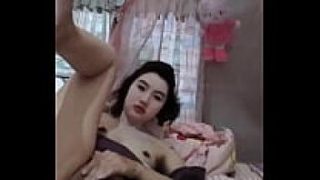 Unprofessional and horny masturbation