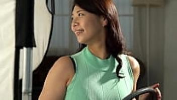 First shooting married lady document Shizuka Momoi (with digest)