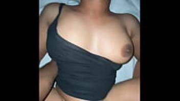 A viral video of a gorgeous college girl from Kolkata