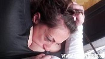 Faceloving and rough, sloppy deepthroat for a skinny amateur babe: no pity for her throat Candie Cross