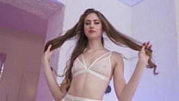 Quality Gang Bang with a Ukrainian babe, 7 ON 1! Interracial romance