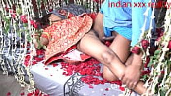 Suhagrat XXX, Indian Step MOM desi In Hindi, Suhagrat Marriage is Suhagrat XXX.