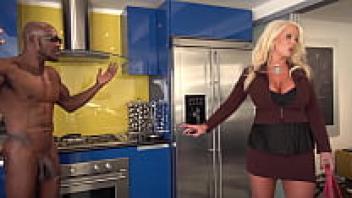 The best ever MILF COUGAR INTERRACIAL GROUP SEXXX!