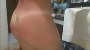 He immediately went to devour the ass after returning from the beach.