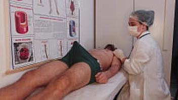 An unforgettable erection in the nurse's presence