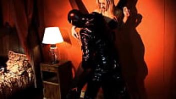 BDSM BONDAGE AND LATEX LEATHER FOR EUROPEAN KINKY 3SOME SEX XXX