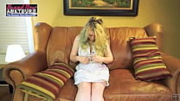 Before ripping scenes, Chelsie was finger-loved in the ass!