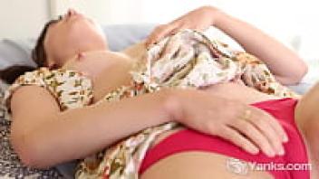 Patricia, Yanks Babe, is fingering her twat.