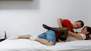 Horny amateur couple having a good love