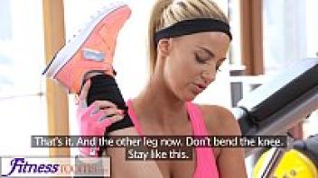 FitnessRooms Personal trainer for a firm gym babe with large, moist tits