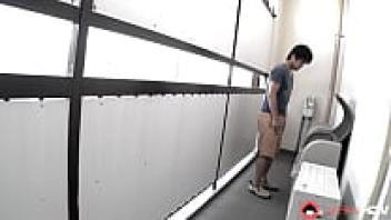 Reiko Kobayakawa, a Japanese housewife, engaged in unrestrained hot oral sex.