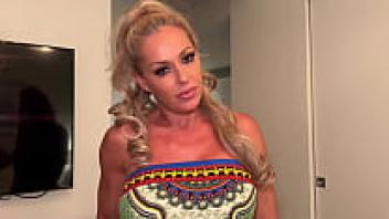 adoring Taylor Vixxen's My Stepmother Is On Vacation