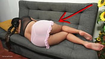 When I saw my new employee's flawless ass, I couldn't help but fall in love with her and enter.